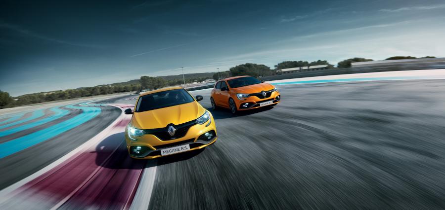  Renault Megane R.S. Trophy 2018 года  (WW) (фото 5 из 65)